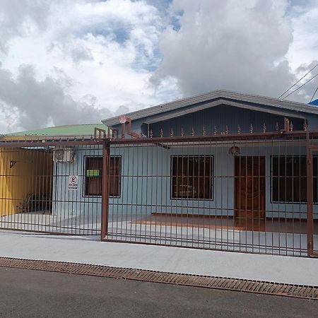 Apartamentos M&M La Fortuna Luaran gambar
